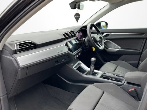 Audi Q3 35 TFSI Sport 5dr 2