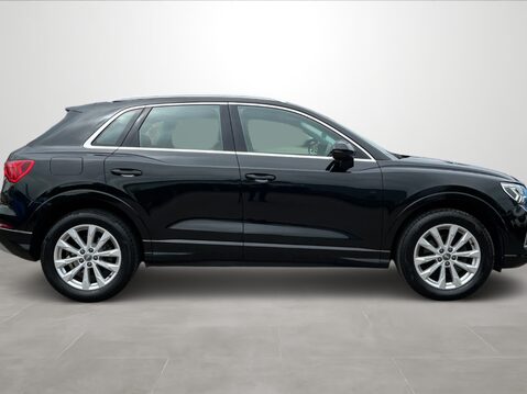 Audi Q3 35 TFSI Sport 5dr 10