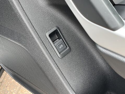 Audi Q3 35 TFSI Sport 5dr 23