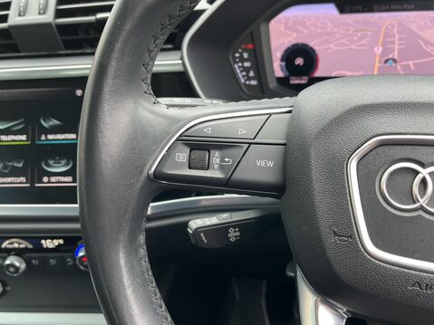 Audi Q3 35 TFSI Sport 5dr 25