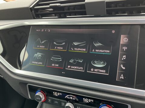 Audi Q3 35 TFSI Sport 5dr 28