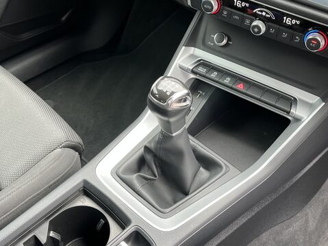Audi Q3 35 TFSI Sport 5dr 34