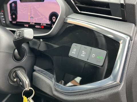 Audi Q3 35 TFSI Sport 5dr 21