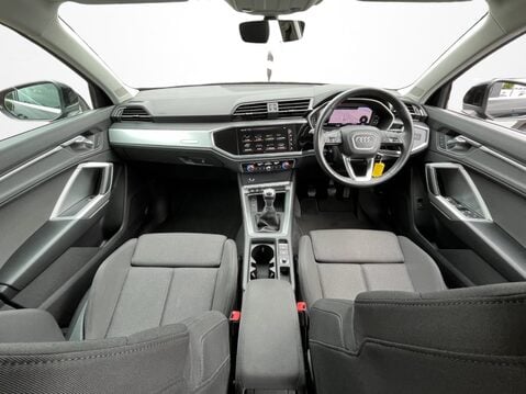 Audi Q3 35 TFSI Sport 5dr 18