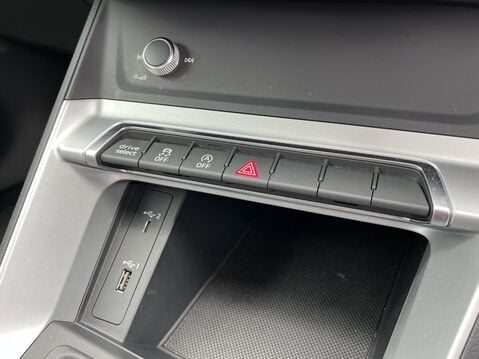 Audi Q3 35 TFSI Sport 5dr 7