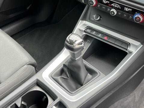 Audi Q3 35 TFSI Sport 5dr 9