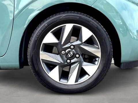 Hyundai i10 1.0 Advance 5dr 14