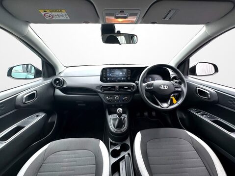 Hyundai i10 1.0 Advance 5dr 16