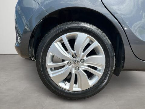 Suzuki Swift 1.0 Boosterjet SZ-T 5dr 11