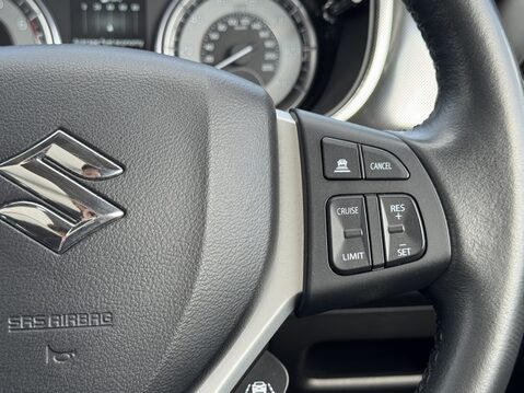 Suzuki Vitara 1.4 Boosterjet 48V Hybrid SZ5 ALLGRIP 5dr 29