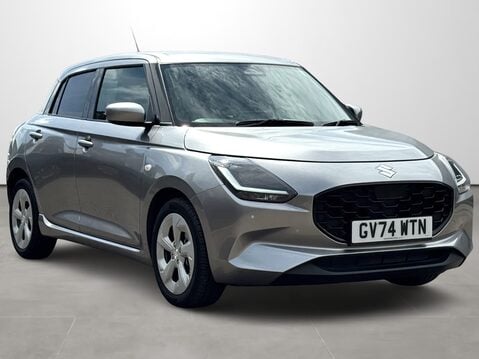 Suzuki Swift 1.2 Mild Hybrid Motion 5dr 1