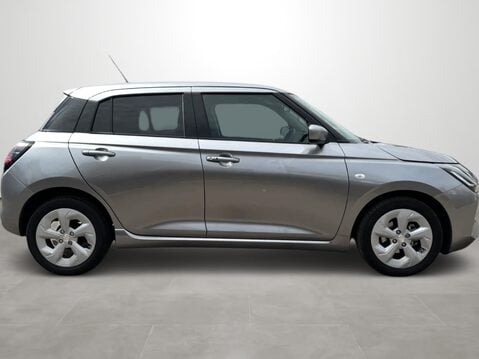 Suzuki Swift 1.2 Mild Hybrid Motion 5dr 10