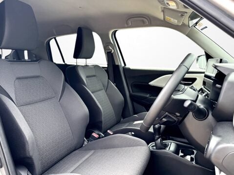 Suzuki Swift 1.2 Mild Hybrid Motion 5dr 19