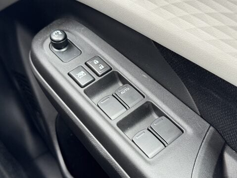 Suzuki Swift 1.2 Mild Hybrid Motion 5dr 30