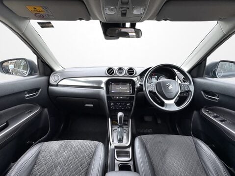 Suzuki Vitara 1.4 Boosterjet 48V Hybrid SZ5 5dr Auto 17
