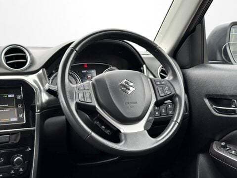 Suzuki Vitara 1.4 Boosterjet 48V Hybrid SZ5 5dr Auto 18