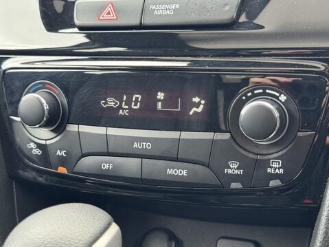 Suzuki Vitara 1.4 Boosterjet 48V Hybrid SZ5 5dr Auto 26