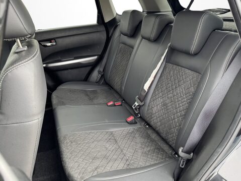 Suzuki Vitara 1.4 Boosterjet 48V Hybrid SZ5 5dr Auto 35
