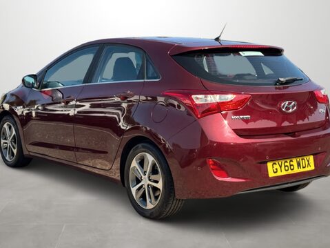Hyundai i30 1.4 Blue Drive SE 5dr 3
