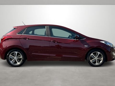 Hyundai i30 1.4 Blue Drive SE 5dr 10