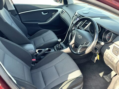 Hyundai i30 1.4 Blue Drive SE 5dr 18