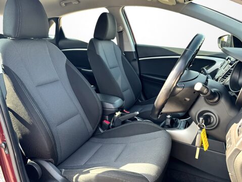 Hyundai i30 1.4 Blue Drive SE 5dr 19