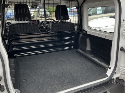 Suzuki Jimny 1.5 ALLGRIP Commercial 4WD 30