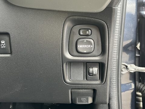 Citroen C1 1.2 PureTech Flair 3dr 19