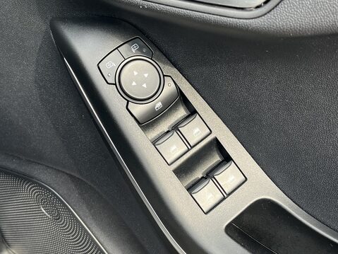 Ford Fiesta 1.0 EcoBoost Hbd mHEV 125 Titanium X 5dr 19
