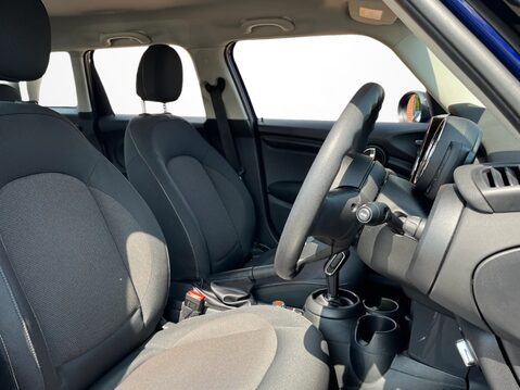 Mini Hatchback 1.5 Cooper Classic II 5dr Auto 16