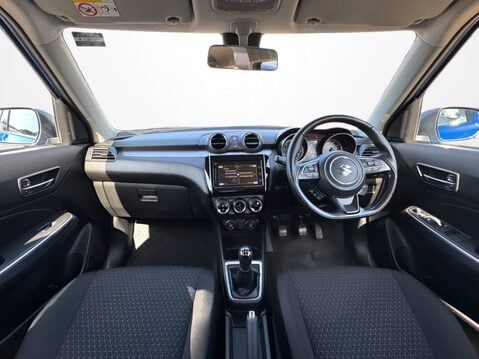Suzuki Swift 1.2 Dualjet 83 12V Hybrid SZ5 5dr 17