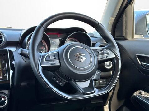 Suzuki Swift 1.2 Dualjet 83 12V Hybrid SZ5 5dr 18