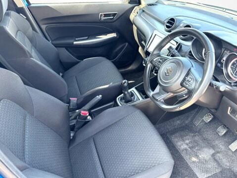 Suzuki Swift 1.2 Dualjet 83 12V Hybrid SZ5 5dr 19
