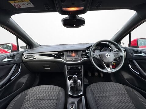 Vauxhall Astra 1.4T 16V 150 SRi 5dr 16
