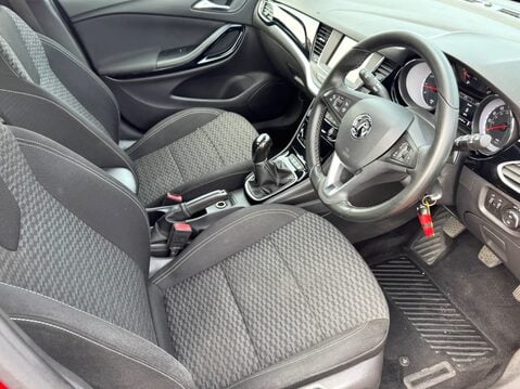 Vauxhall Astra 1.4T 16V 150 SRi 5dr 18
