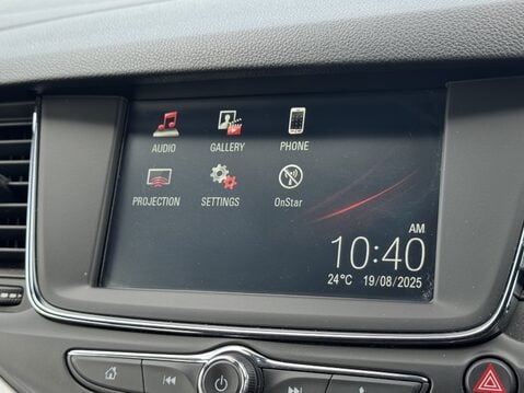 Vauxhall Astra 1.4T 16V 150 SRi 5dr 23