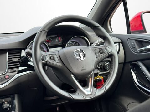 Vauxhall Astra 1.4T 16V 150 SRi 5dr 17