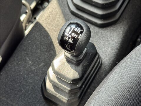Suzuki Jimny 1.5 ALLGRIP Commercial 4WD 27