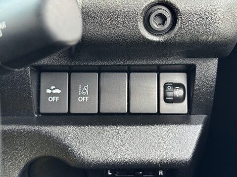 Suzuki Jimny 1.5 ALLGRIP Commercial 4WD 26