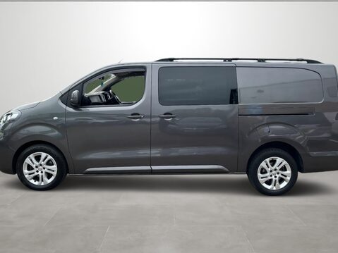 Vauxhall Vivaro 3100 2.0d 150PS Elite H1 D/Cab 7