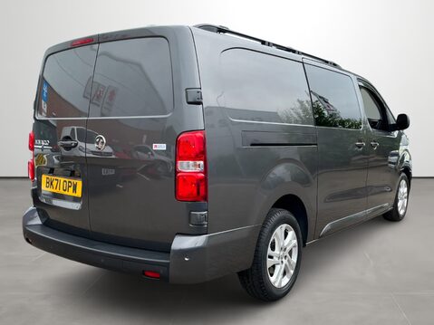 Vauxhall Vivaro 3100 2.0d 150PS Elite H1 D/Cab 9