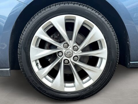 Vauxhall Astra 1.4T 16V 125 Tech Line 5dr 15