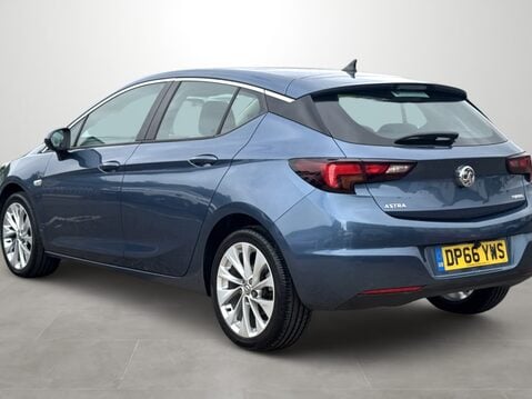 Vauxhall Astra 1.4T 16V 125 Tech Line 5dr 8