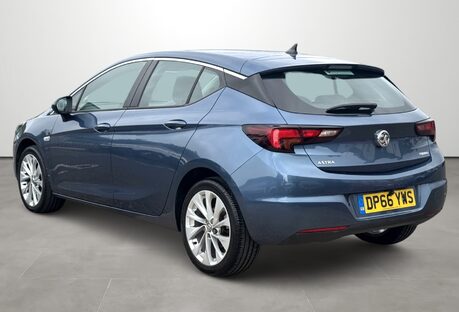 Vauxhall Astra 1.4T 16V 125 Tech Line 5dr