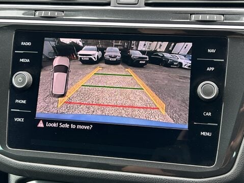 Volkswagen Tiguan 1.5 TSi EVO 130 Match 5dr 27