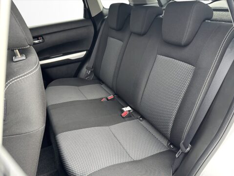Suzuki Vitara 1.6 SZ-T 5dr Auto 33
