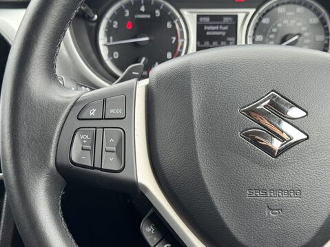 Suzuki Vitara 1.6 SZ-T 5dr Auto 26
