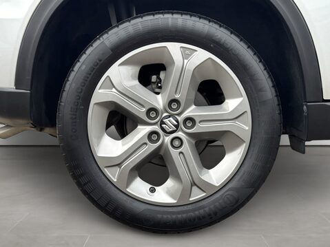 Suzuki Vitara 1.6 SZ-T 5dr Auto 11