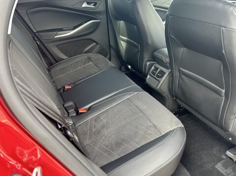 Vauxhall Grandland 1.2 Hybrid [136] Ultimate 5dr e-DCT6 31
