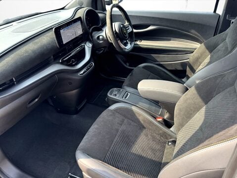 Abarth 500 114kW Turismo 42.2kWh 2dr Auto 2